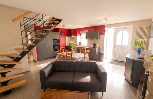 Saint-Goueno House | Homerez - Charming House in Le Mené, piano & garden