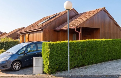 Giffaumont-Champaubert Ski Chalet | Homerez - Chalet in Giffaumont-Champaubert