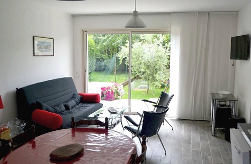 Saint-Jouan-des-Guerets House | Homerez - House in Saint-Jouan-des-Guérets
