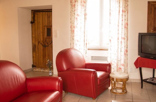 Pierrefiche House | Homerez - Holiday home Pierrefiche