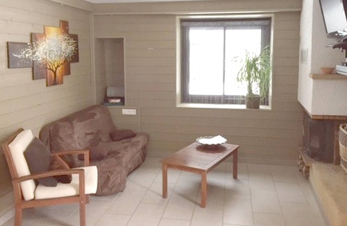Cauterets House | Homerez - House 2 km away from the slopes for 8 ppl. with balcony at Cauterets