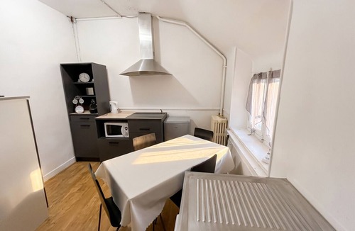 Malay-le-Petit House | Homerez - House in Malay-le-Petit