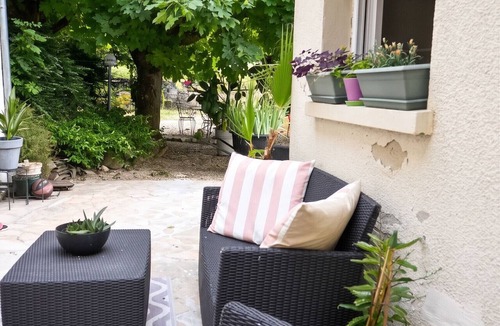 Malay-le-Petit House | Homerez - House in Malay-le-Petit