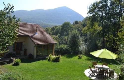 Gembrie House | Homerez - House in Gembrie