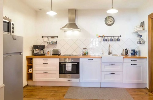 Kientzheim House | Homerez - House in Kientzheim, 70 sqm, Parking Included