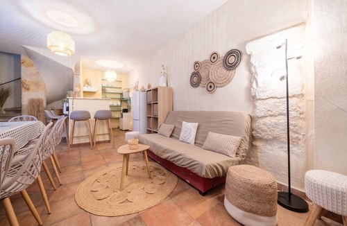 Montfrin House | Homerez - House in Montfrin