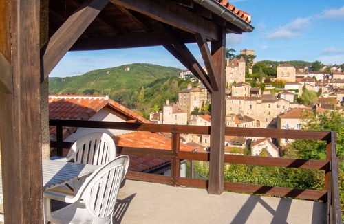 Puy-l'Eveque House | Homerez - House in Puy-l'Évêque
