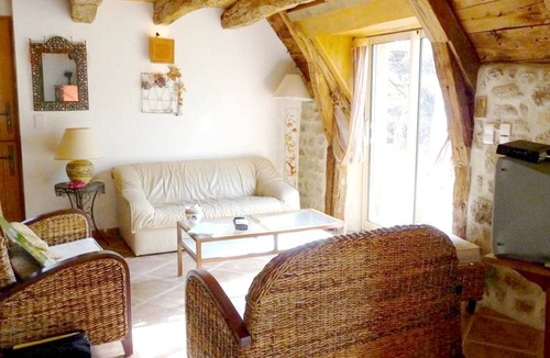 Florentin-la-Capelle House | Homerez - Spacious house for 8 ppl. with terrace at Florentin-la-Capelle