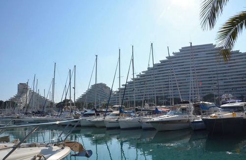 Villeneuve Loubet Beach Apartment | Homerez - Studio in Villeneuve-Loubet