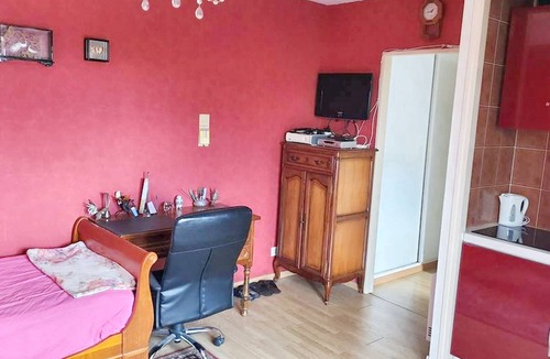 Vitry-le-Francois Apartment | Homerez - Studio in Vitry-le-François