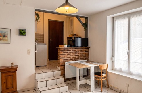 Sedan Apartment | Homerez - Studio in Sedan