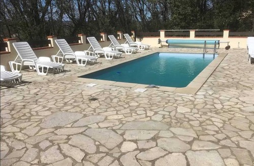 Martignargues Villa | Homerez - Villa in Martignargues with Pool