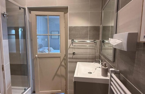 Old Town Apartment | Horizon Troyen T11