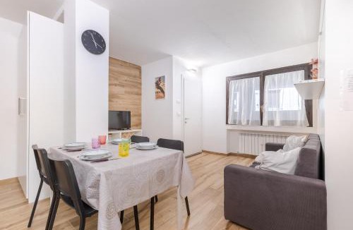 Grangesises Apartment | Hostdomus - Valle Studio