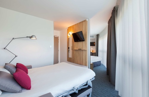 Talange Hotel | Hotel Campanile Metz Nord - Talange