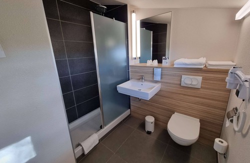 Blagnac Hotel | Hotel Campanile Toulouse - Blagnac Aéroport