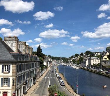 Morlaix Apartment | hotel de Croix