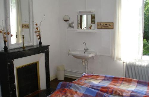 Rilly-sur-Aisne House | Hotel de la Gare