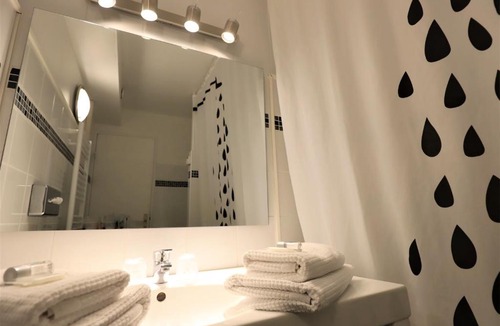 Quartier Administrations Hotel | Hotel Des Tuileries