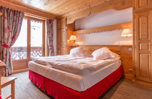 Chamonix City Centre Hotel | Hotel L'Oustalet