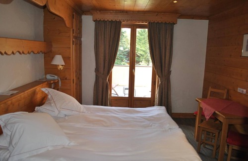 Chamonix City Centre Hotel | Hotel L'Oustalet