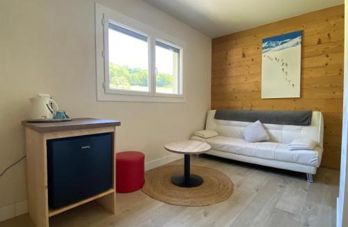 Sainte-Marie-de-Campan Hotel | Hotel Le Chalet