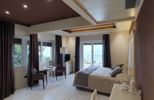 Alassio Hotel | Hotel Regina