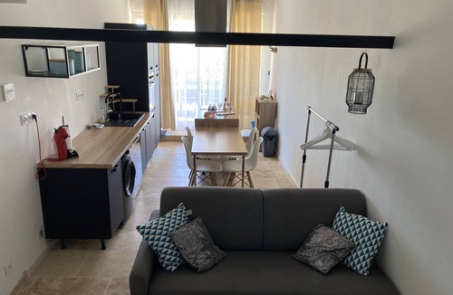 Santa Cruz House | House + apartment in beautiful surroundings