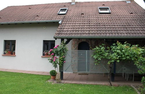 Artolsheim House | house/apartment in the heart of a Ried village.