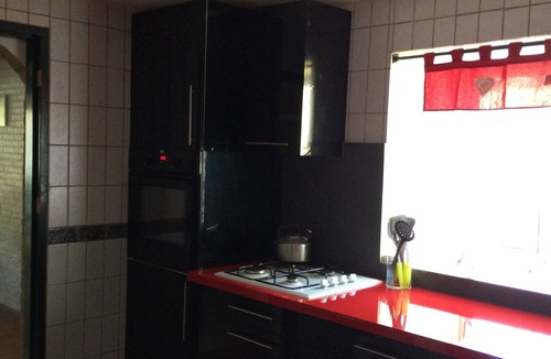 Fontaines-Saint-Clair House | House Birds in quiet little Meuse village