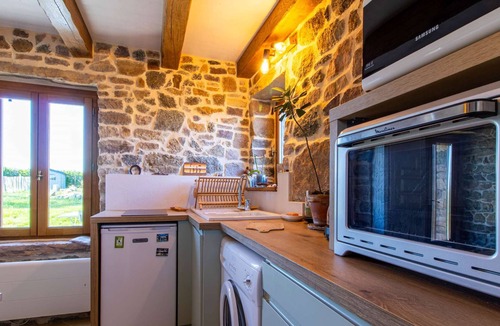 Plurien House | House for 2 guests with enclosed garden in Plurien | Ref 206