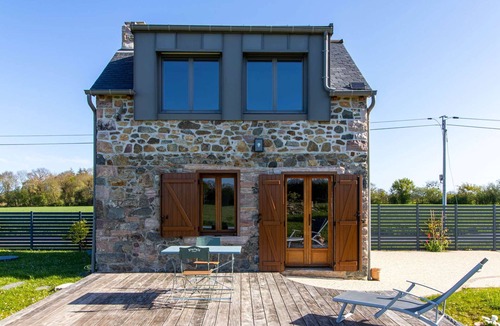 Plurien House | House for 2 guests with enclosed garden in Plurien | Ref 206