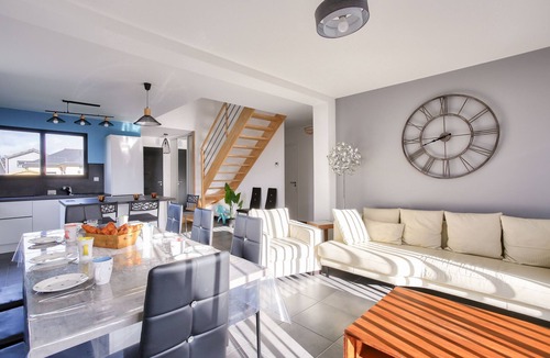 Saint-Alban House | House for 8 in Saint-Alban - Enclosed garden