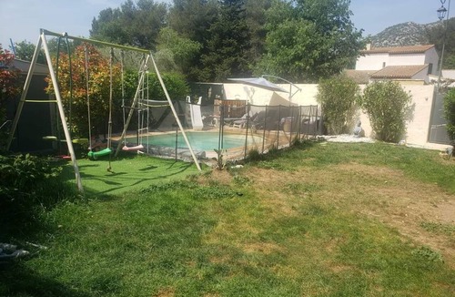 Gemenos House | House gemenos clim swimming pool close beaches 9 sleepings
