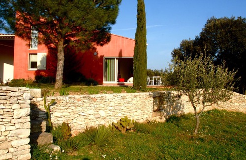 Cabrieres House | House in Cabrieres, pool, Pont du Gard Aqueduct Bridge and Gardon Gorges