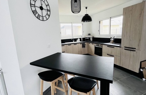 Ploubalay House | House in housing estate on the emerald coast