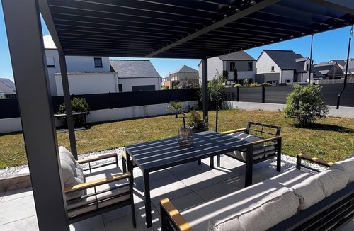 Ploubalay House | House in housing estate on the emerald coast