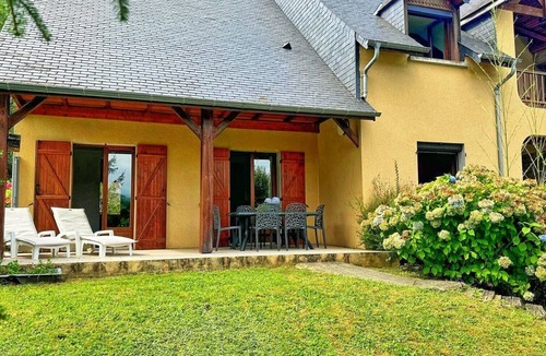 Pareac House | House in nature