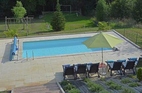 Piquecos Villa | House in Piquecos with Private Pool & Garden