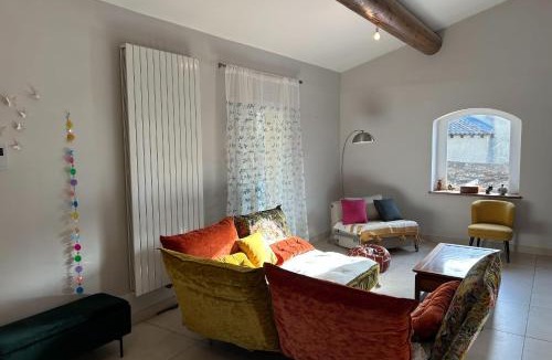 Rochefort-du-Gard House | House in Rochefort with Private Pool & AC