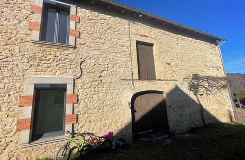 Rignac Villa | House in the countryside with all amenities nearby. Ideal for families.