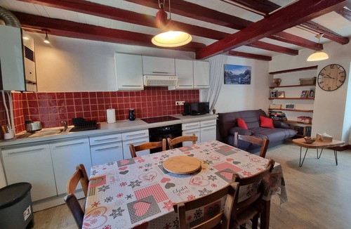 Boutx House | House in the heart of a small mountain village