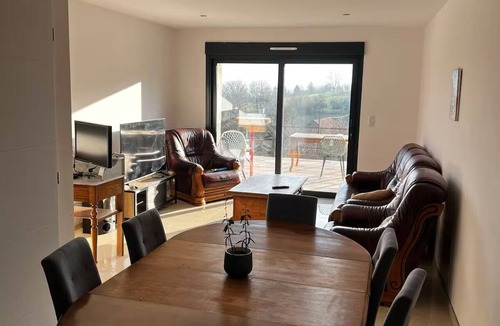 Villouxel House | House with a terrace and a view of nature near Neufchâteau