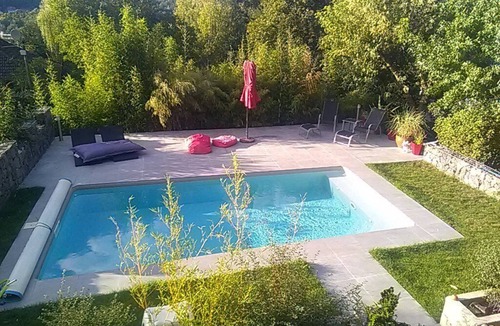 Muhlbach-sur-Bruche Ski Chalet | house with beautiful pool jacuzzi sauna benefits