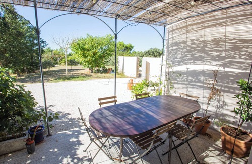 Saumane-de-Vaucluse House | House with large garden, 5 mn from Isle sur la Sorgue,
