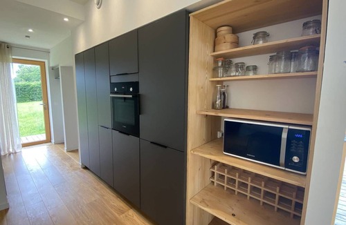Perros-Guirec House | House with WIFI, garden, 900m from the beach of Trestraou in PERROS-GUIREC