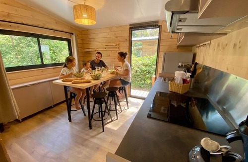 Anould Ski Chalet | HY Lødge Spa n°7 XL - 5 people: Vosges Spa Chalet for an Exceptional Family Stay