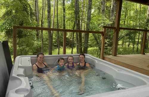 Anould Ski Chalet | HY Lødge Spa n°3 - 6 People: Chalet with Family Spa in the Vosges