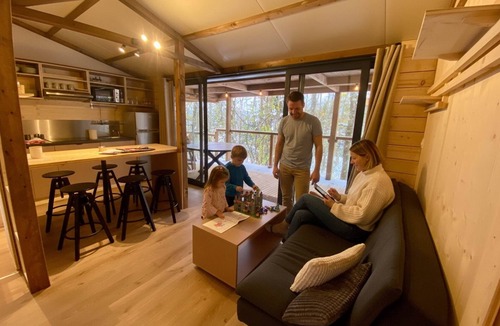 Anould Ski Chalet | HY Lødge Spa n°4 - 6 people: Chalet with Private Jacuzzi for an Unforgettable Family Stay
