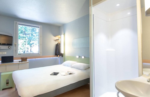 Brignoles Hotel | ibis budget Brignoles Provence Verte